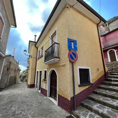 Casa vacanze Terra Del Sasso Sasso di Castalda